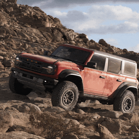 2022 Ford Bronco Raptor GIF 1x1 08